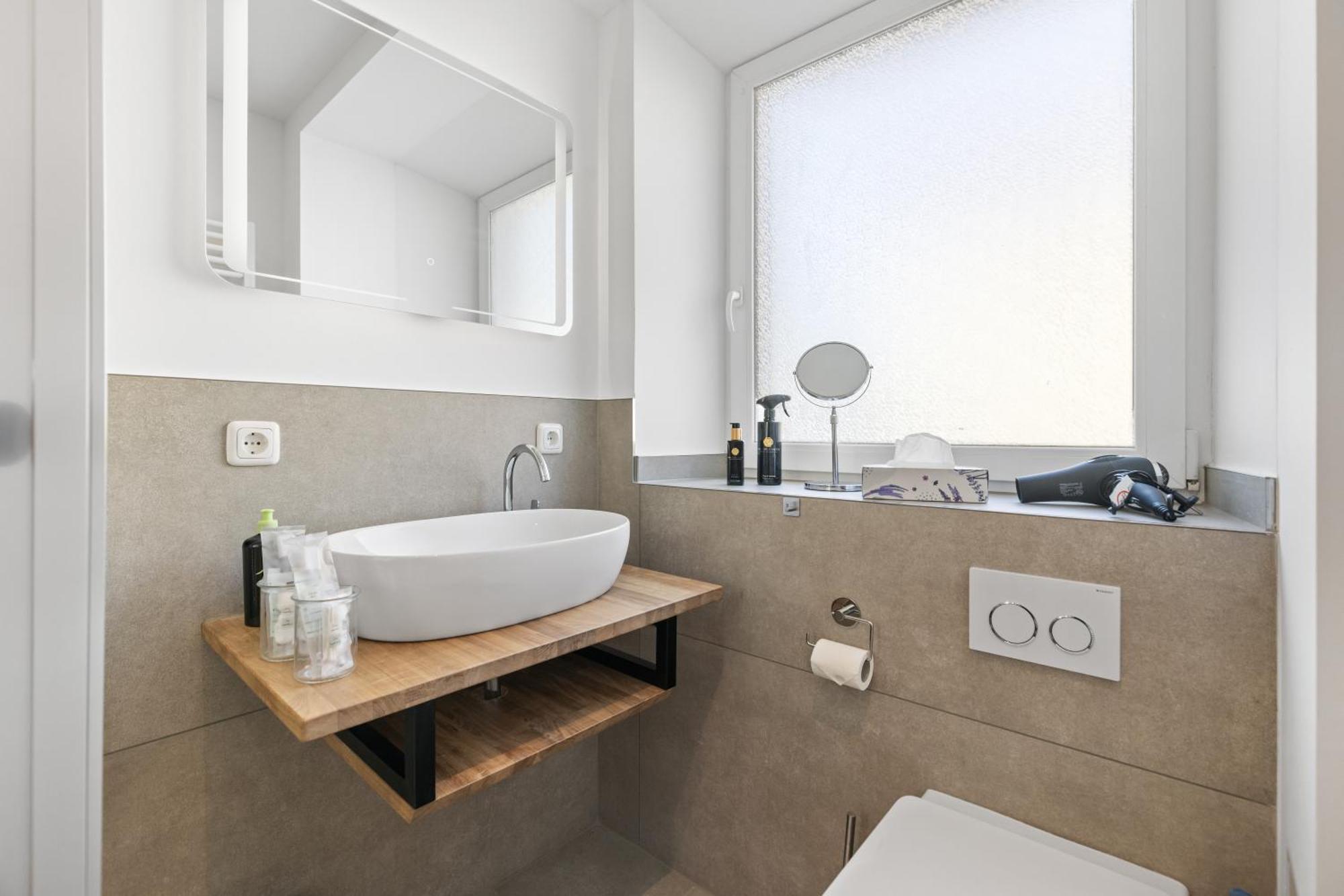 Ma Suite - High-Quality New Apartment Augsburg Ngoại thất bức ảnh